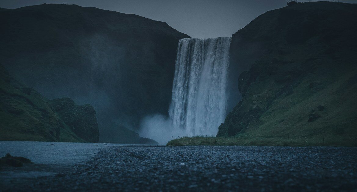 Iceland Midnight Sun: The Complete Summer Guide