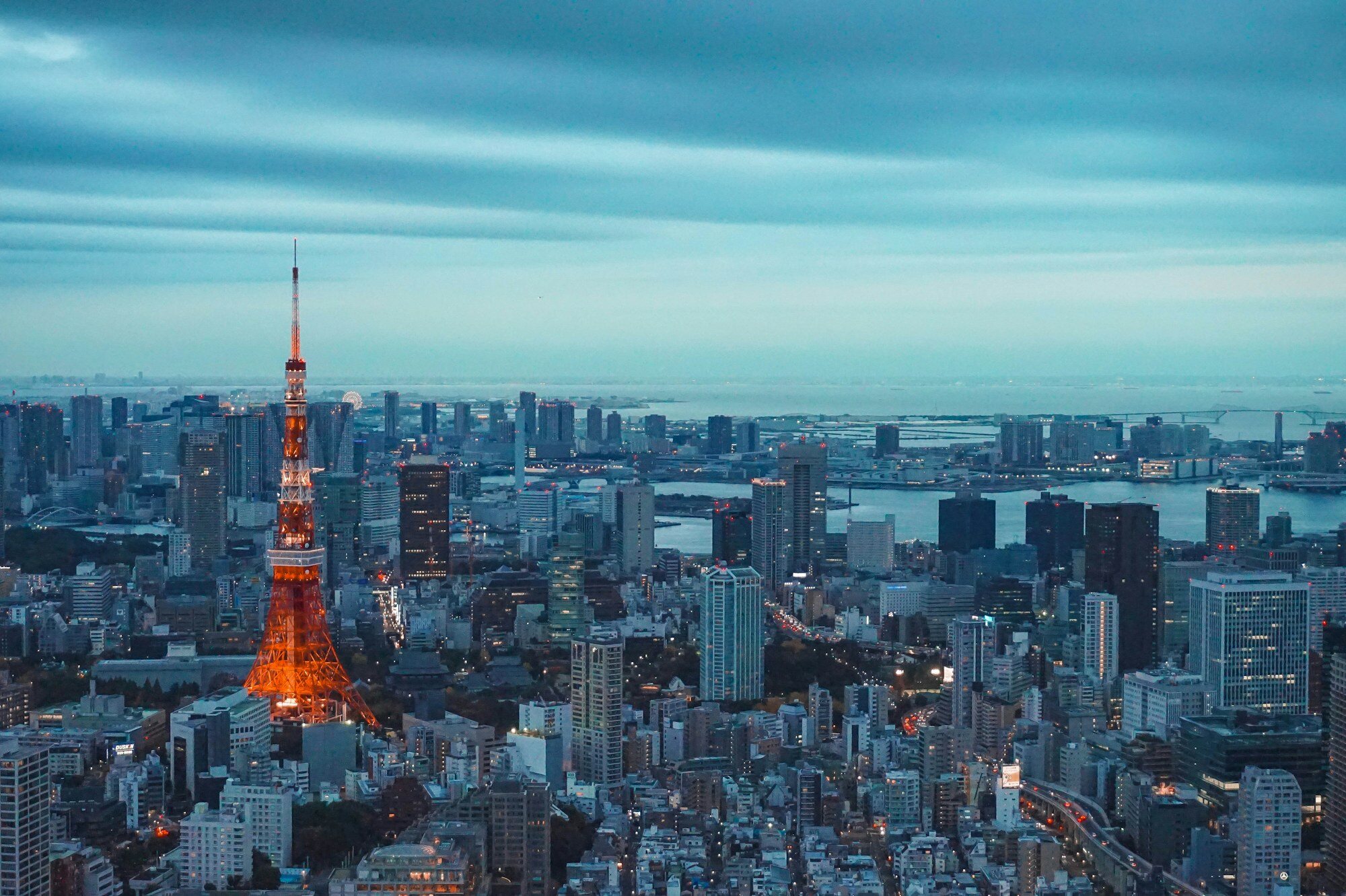 Discover Tokyo: The Ultimate Travel Guide to Japan's Modern Metropolis