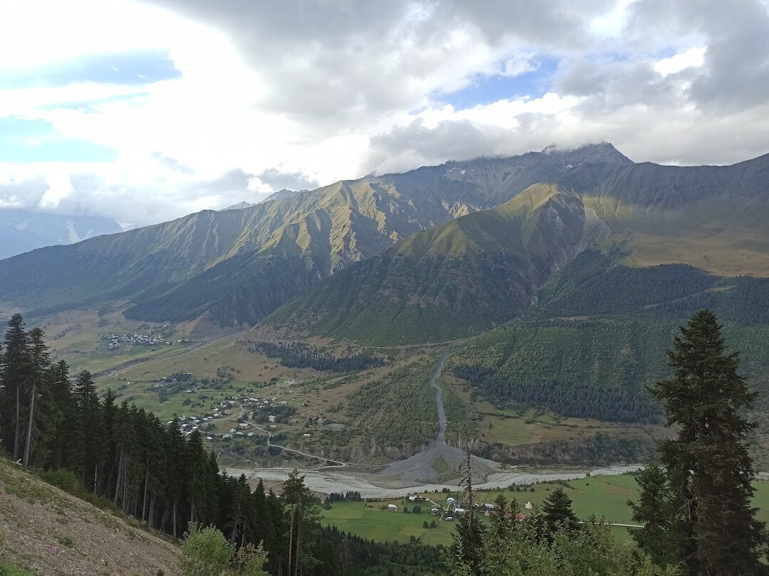 斯瓦涅季高山遠足路線-古利山口