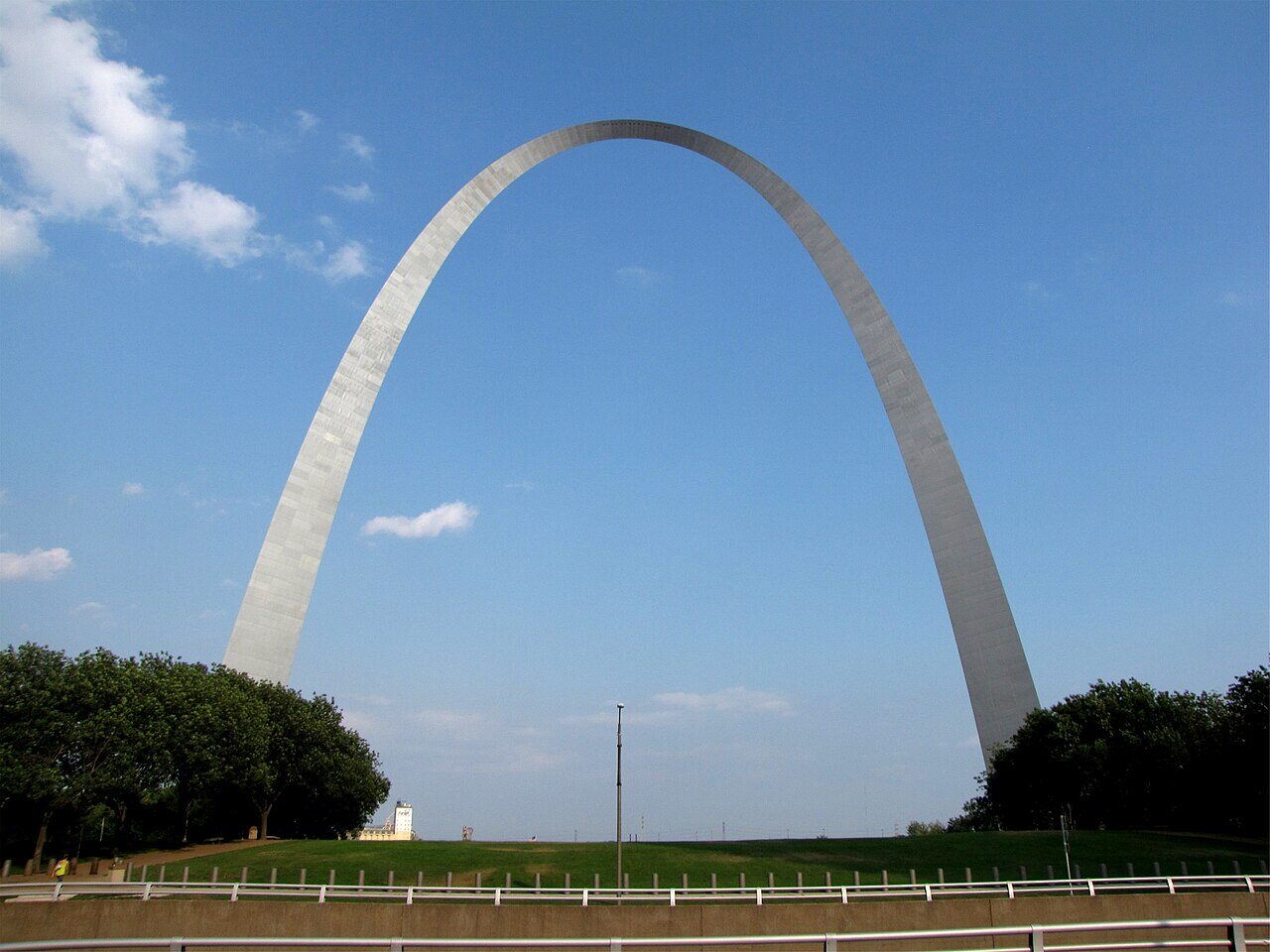 Arco Gateway, St. Louis